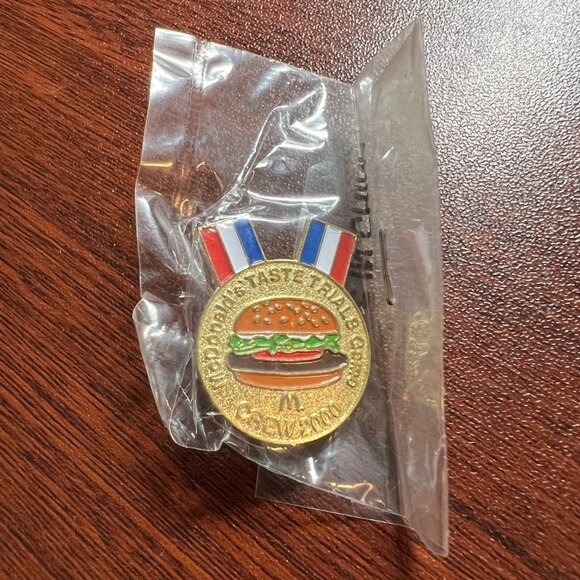 McDonalds Pin Taste Trials‎ Team Member Crew Hat Lapel Pinback 2000 Vintage - Picture 4 of 4